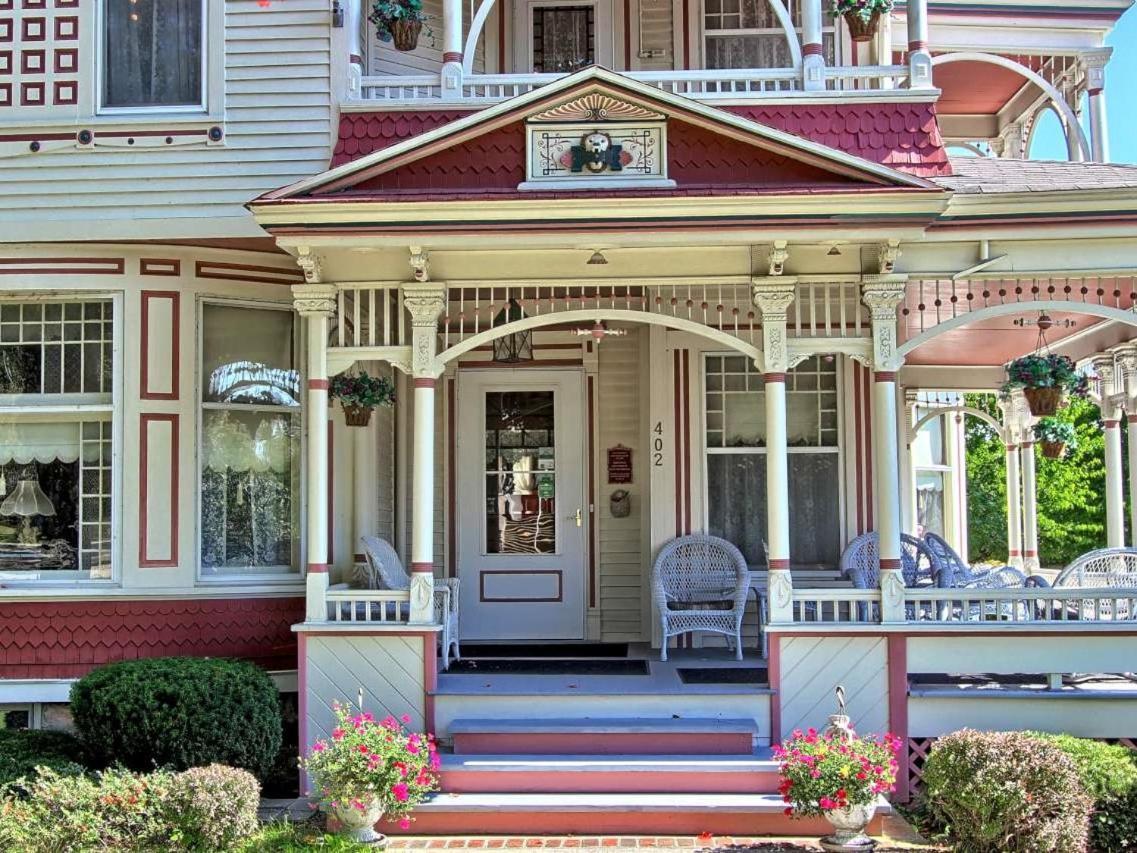 Bellaire Grand Victorian B&B Inn מראה חיצוני תמונה